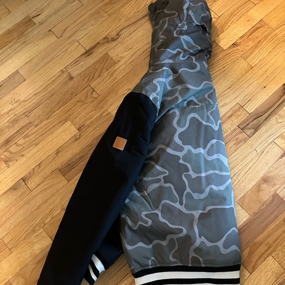 Rip curl lightweight insulated jacket - Picture 4 of 7